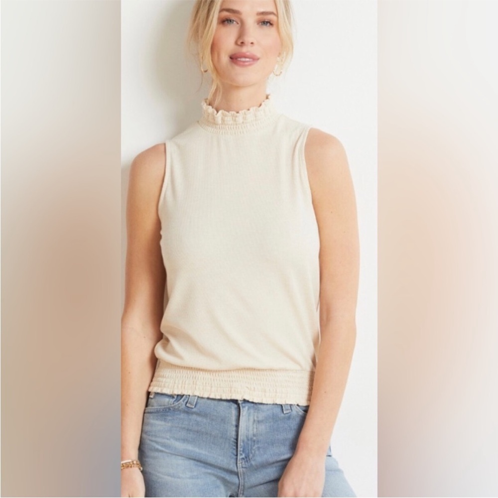 Evereve | Talia Sleeveless  Smocked‎ Mock Neck Top | Cream | XS